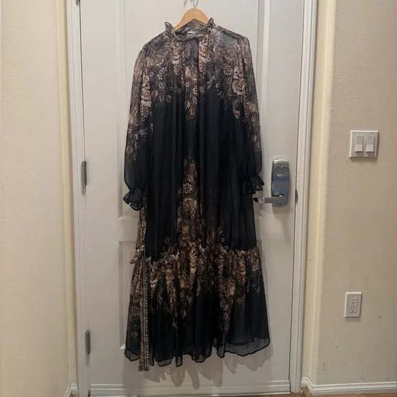 Nancy Yang Navy Floral Print Sheer Maxi Dress Ruffle Neck Size L NWT - Picture 8 of 8